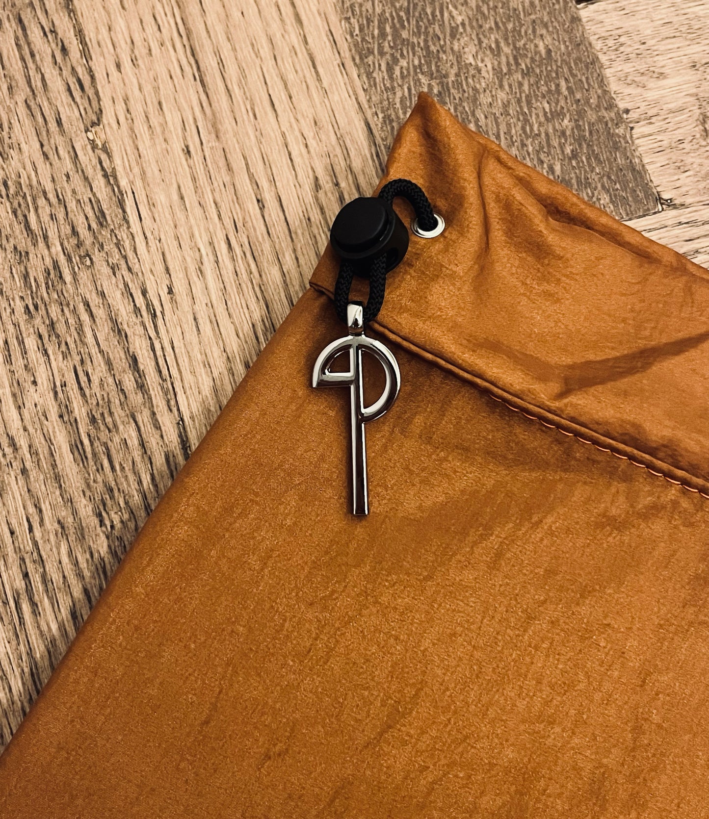 APARATUS x AIR PANGEA BACK PLATE ORANGE