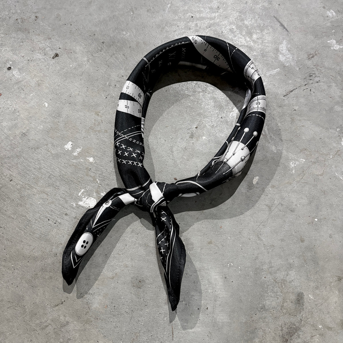 ATELIER BANDANA
